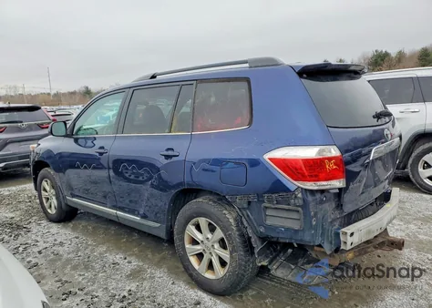 2013 Toyota Highlander Base z USA, uszkodzony, nr VIN 5TDBK3EH1DS261384